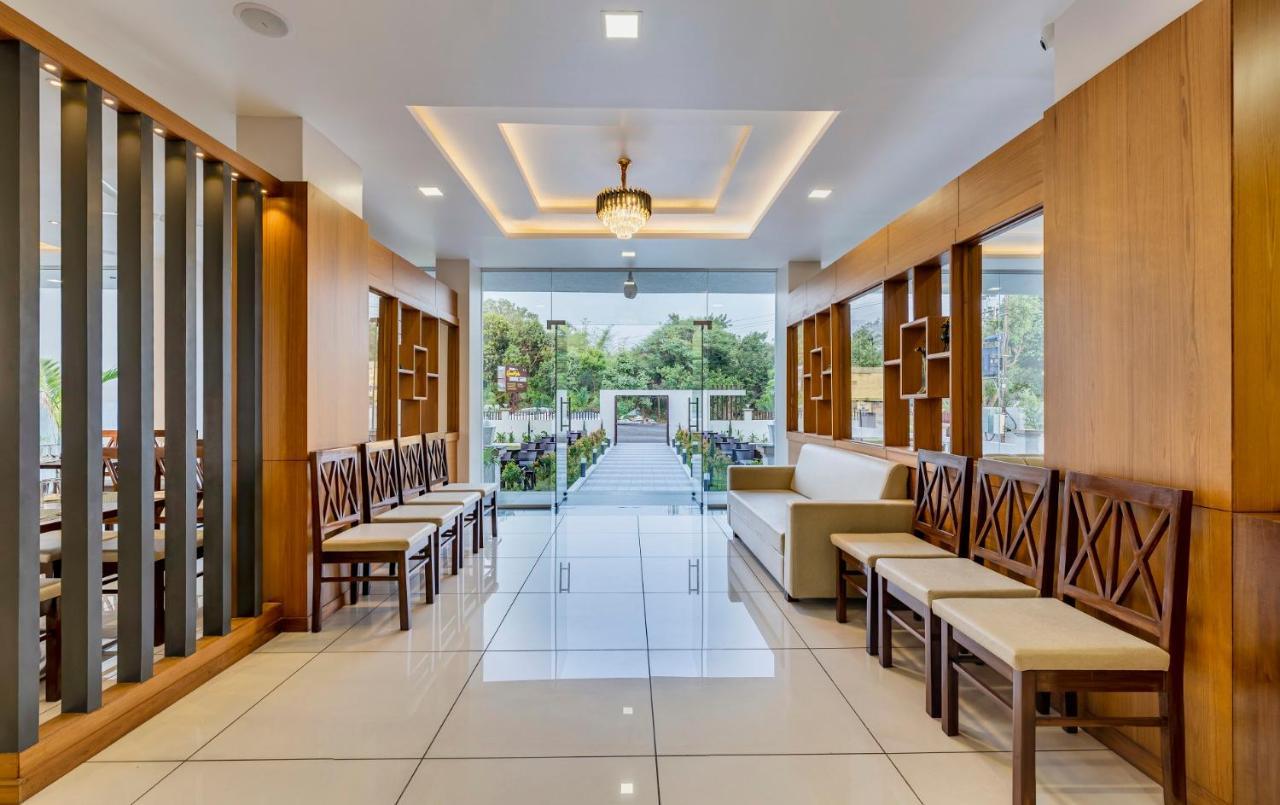 Hotel Grand Indu, 3 Star Kolhapur Ngoại thất bức ảnh