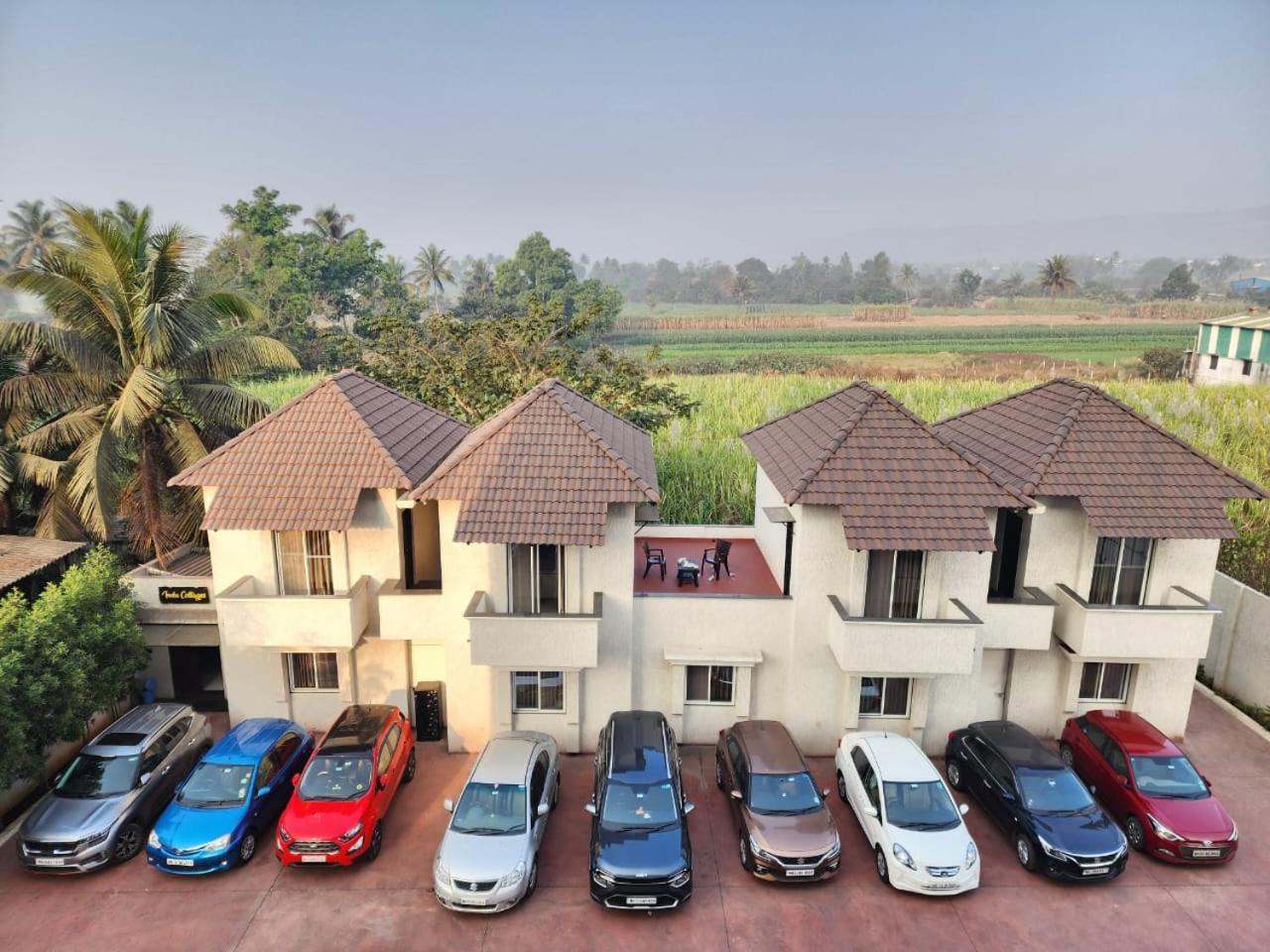 Hotel Grand Indu, 3 Star Kolhapur Ngoại thất bức ảnh